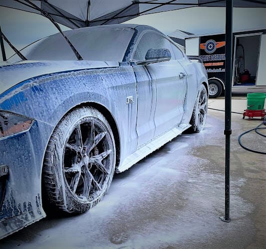 Business listing image